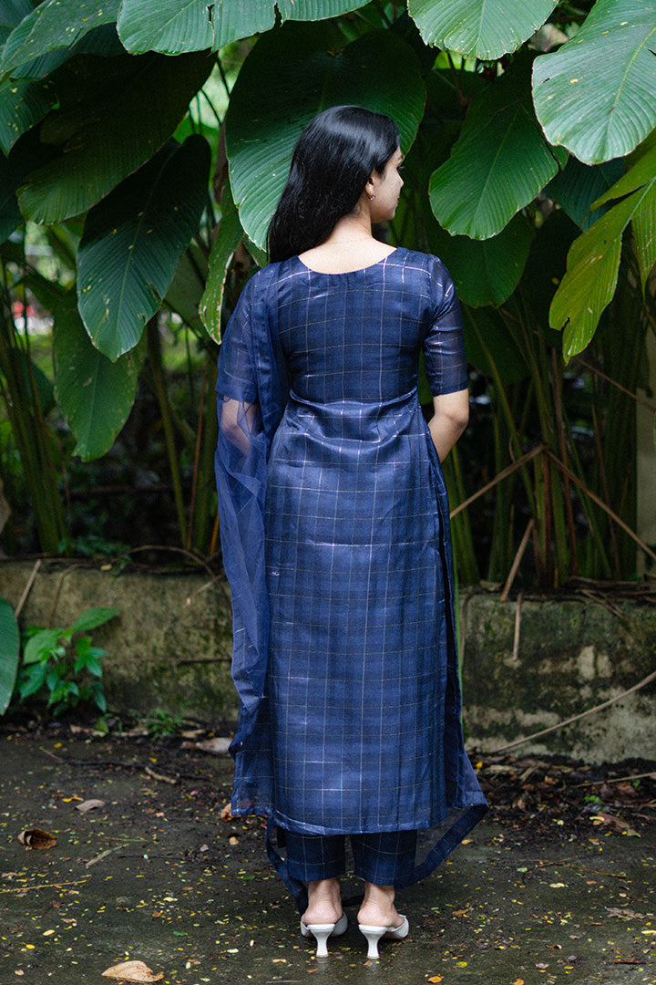 Mantra(Top only)(230825KUL)