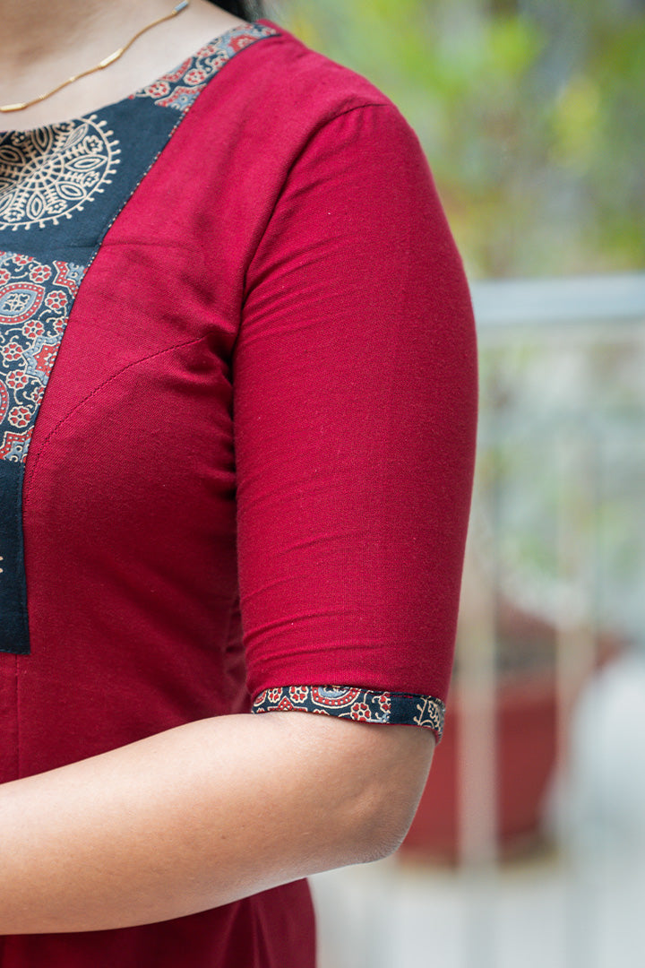 Vee(kurti&bottom)(290425KUL)