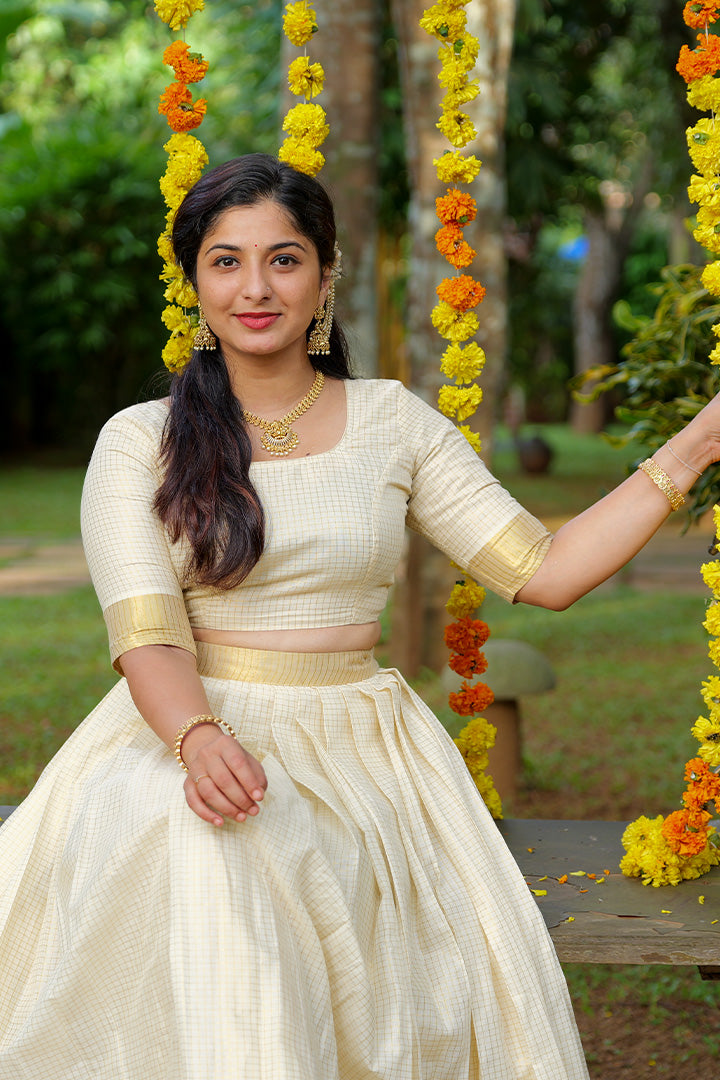 Varnam Top & Skirt (ONMKUL)