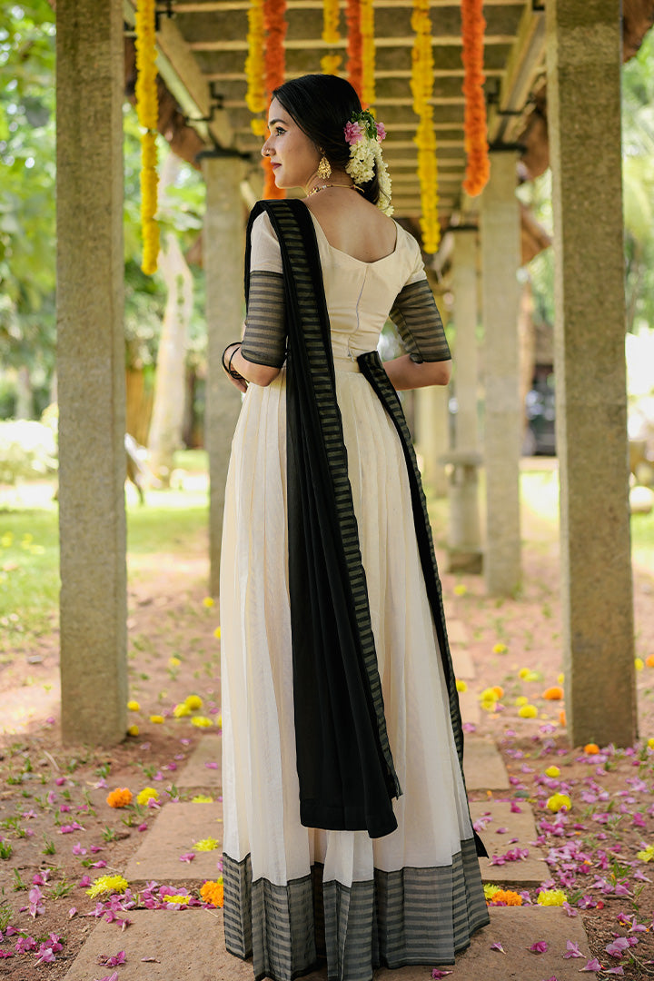 Nithra (Skirt and Top)