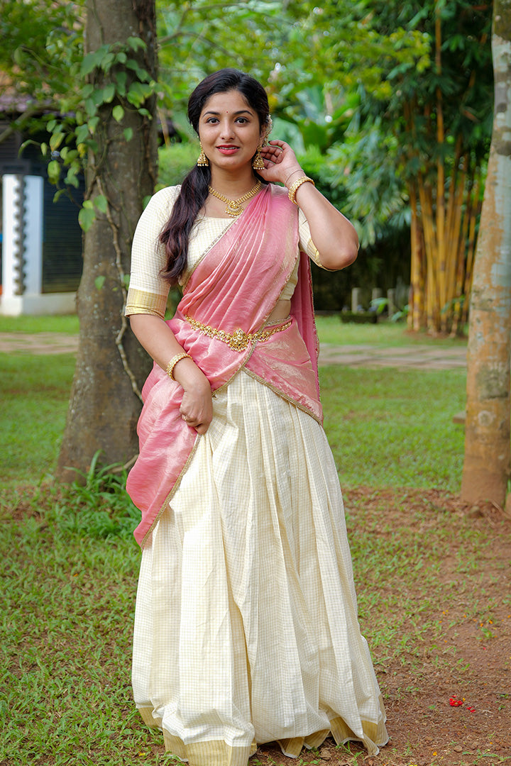 Varnam Top, Skirt & Dupatta Pink (ONMKUL)