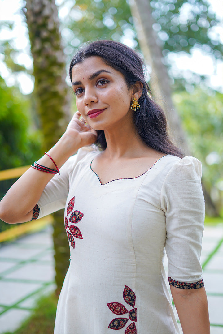 Manjadi Top & Bottom (ONMKUL)