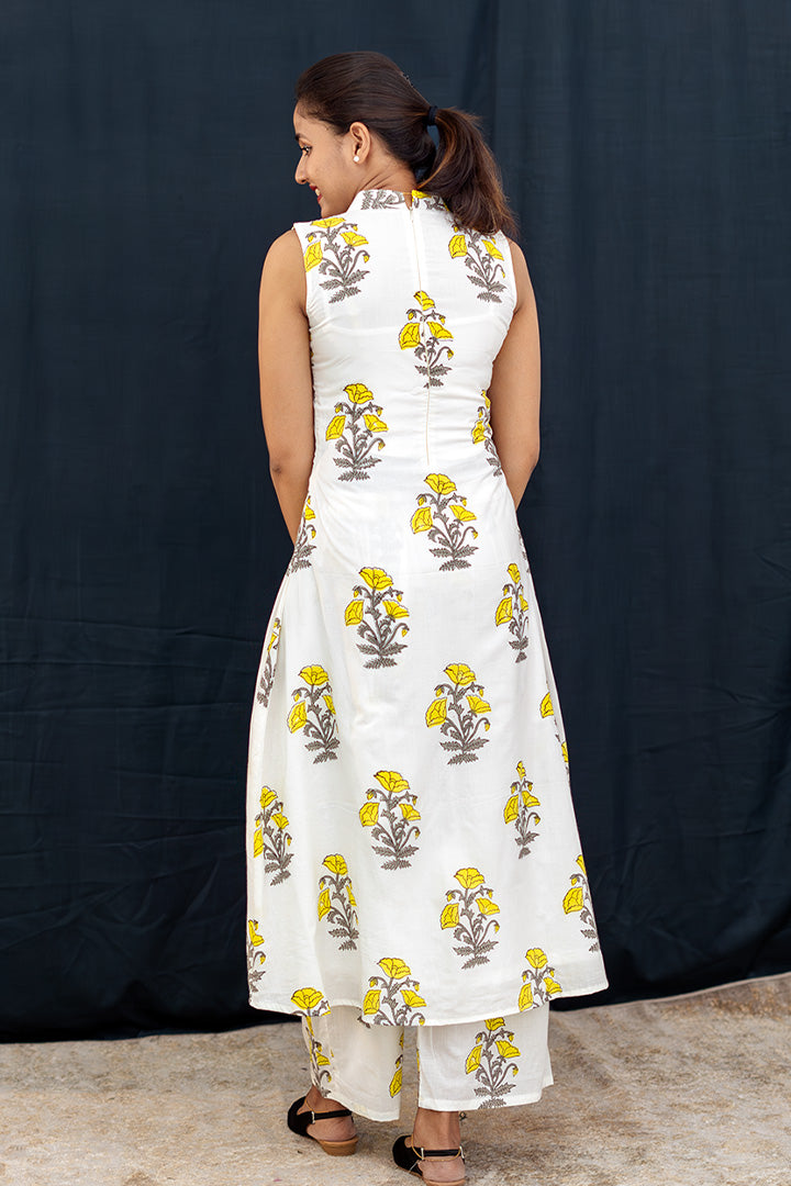 "Lattice Top & bottom"