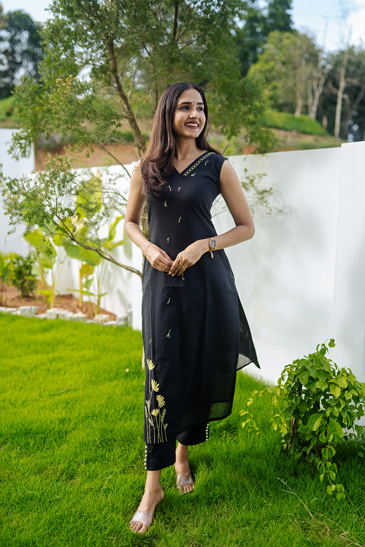 Amira(210825KD2)