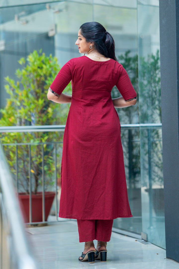 Vee(kurti&bottom)(290425KUL)