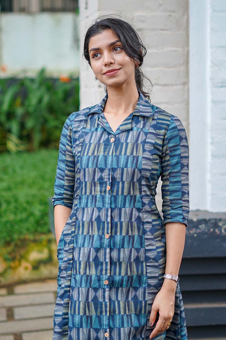 Elina(010825KUL)