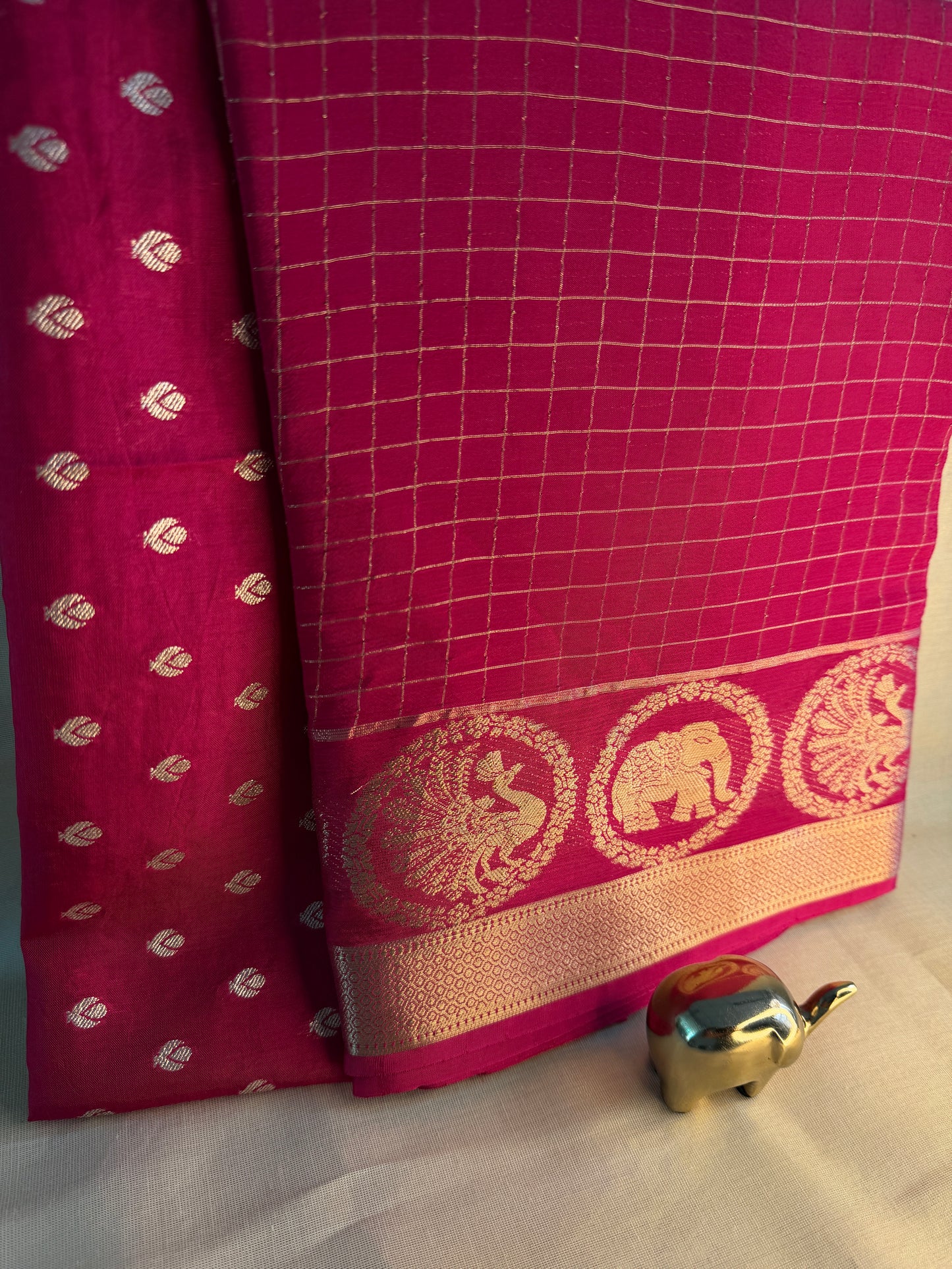Gulabi(250626SAREVA)