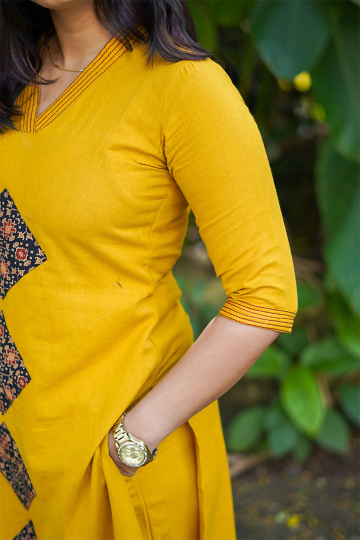 Chempaca(kurti & bottom)(090625KUL)