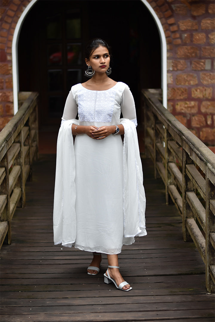Pearl (With Dupatta)