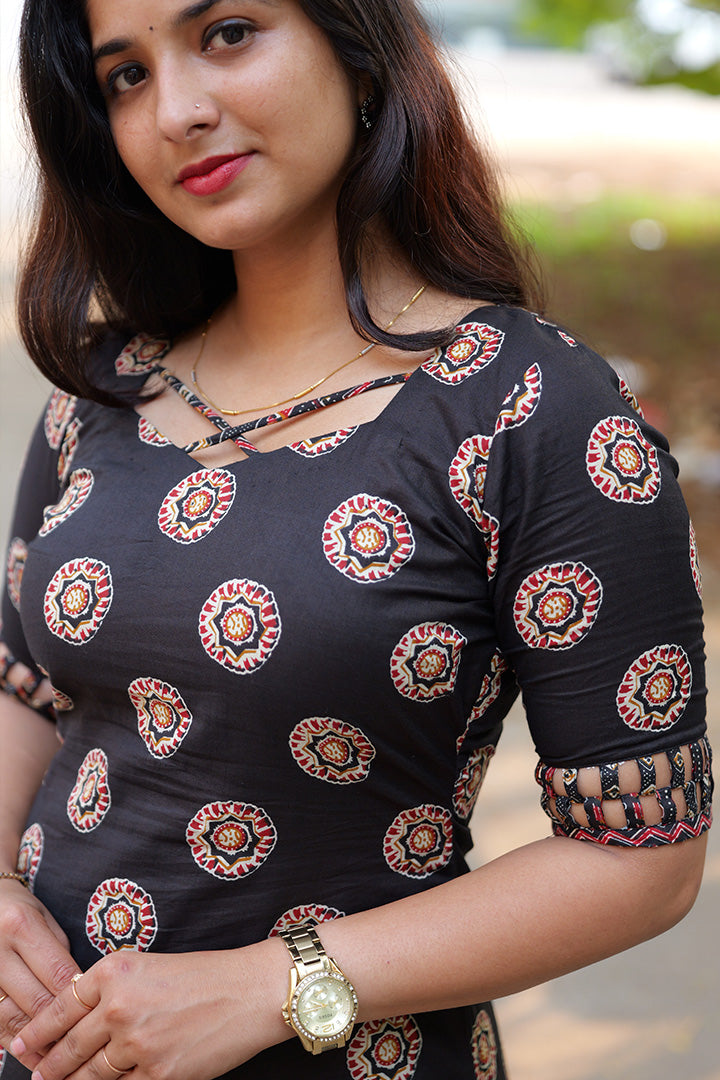 Mridula(Top only)(100326KUL)