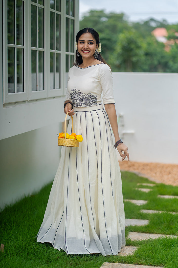 Thumbapoo Skirt &Top (ONMKD002)