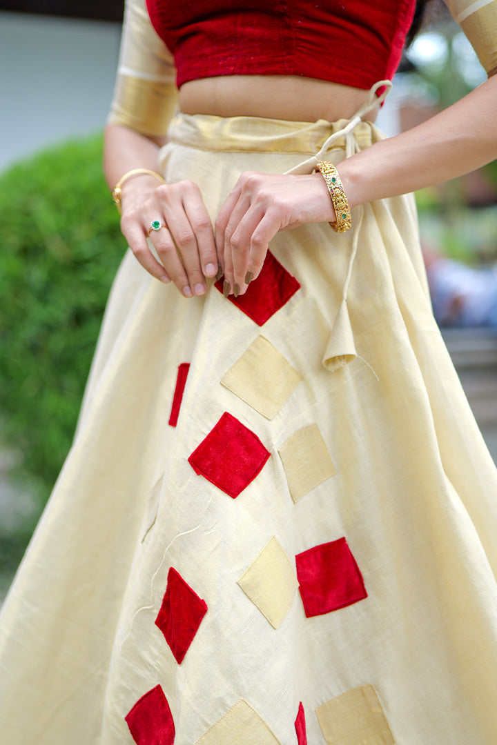 Uthradam Red Top & Skirt (ONMKUL)