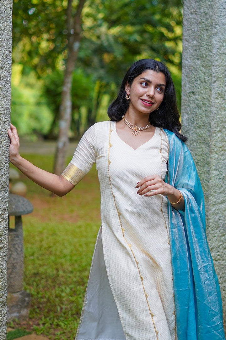 Elanji Blue-Top, bottom & Dupatta (ONMKUL)