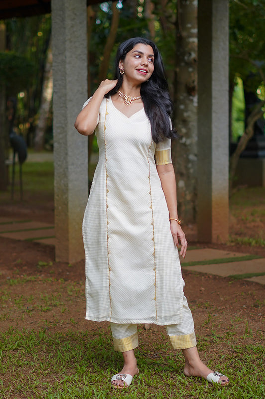 Elanji Top & Bottom (ONMKUL)