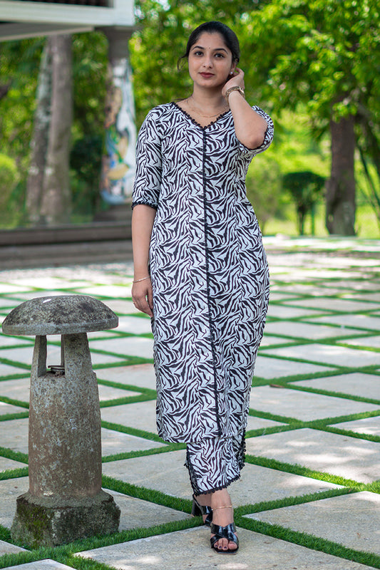 Zanaya(Kurti&bottom)(100525KUL)