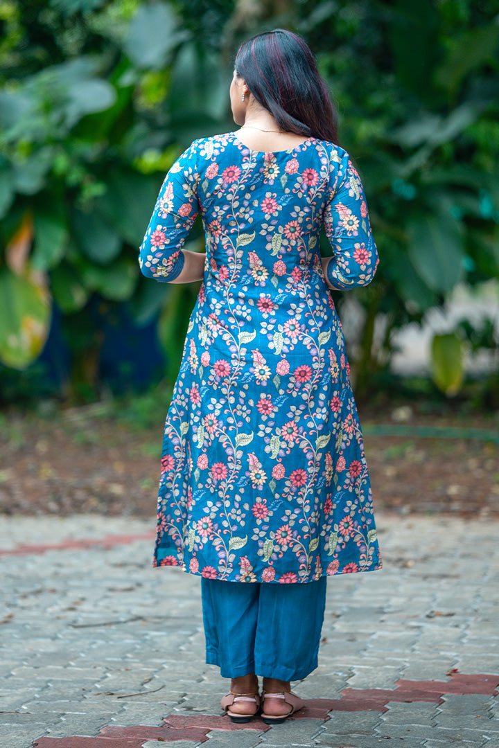 Pia(Top only)(300425KUL)