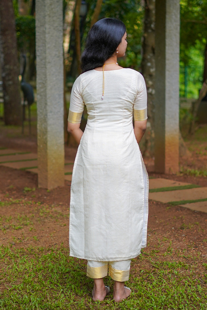 Elanji Top Only (ONMKUL)