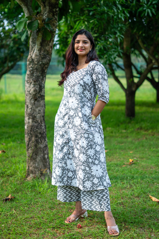 Kavira(kurti&bottom)(130525KUL)