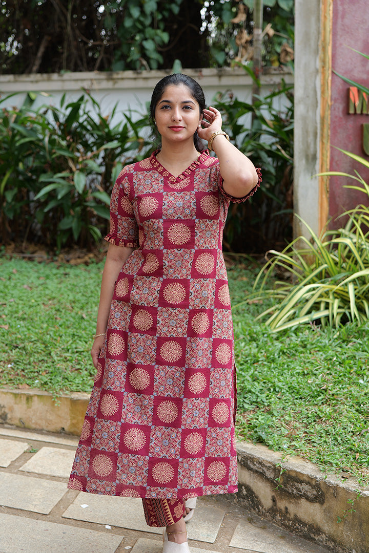 Chitra(Kurti&bottom)(300126KUL)