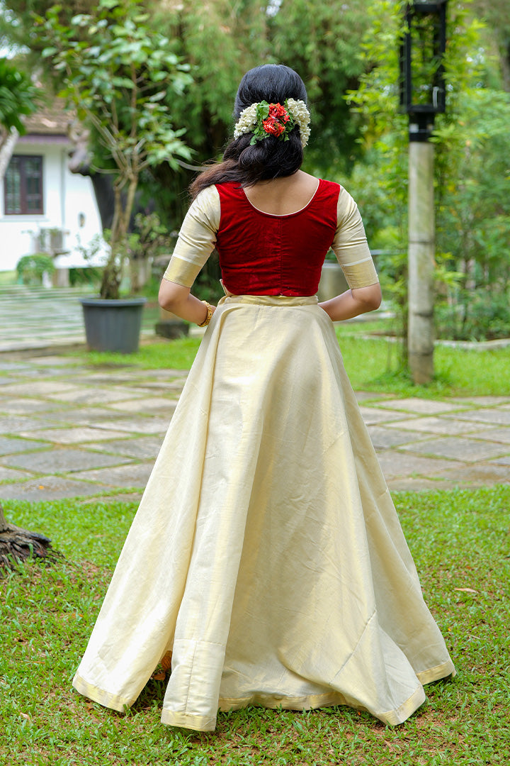 Uthradam Red Top & Skirt (ONMKUL)