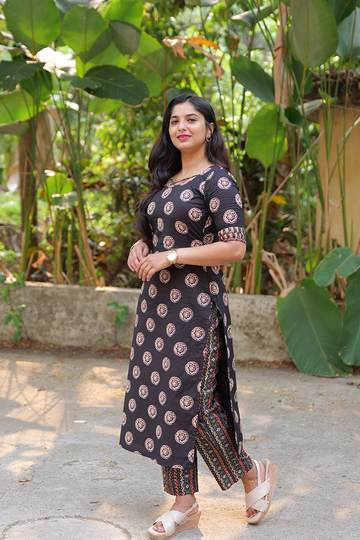 Mridula(Top only)(100326KUL)