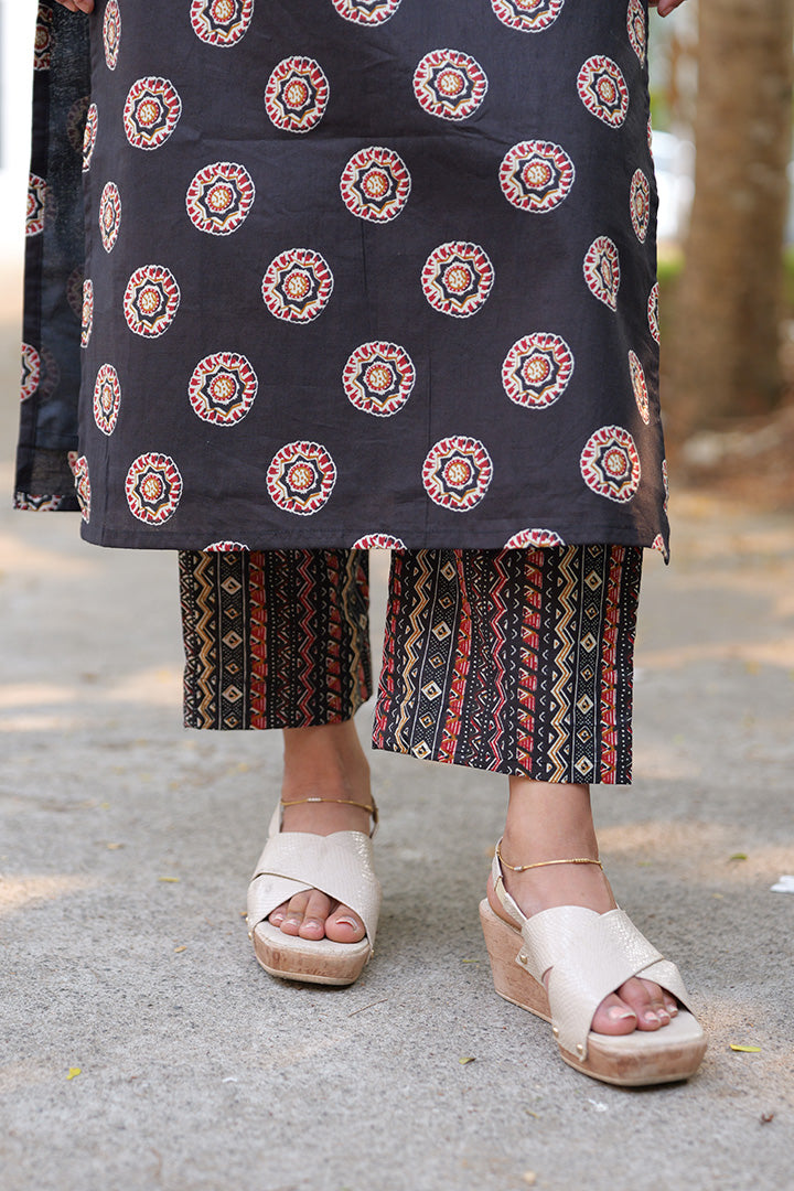 Mridula(Top only)(100326KUL)