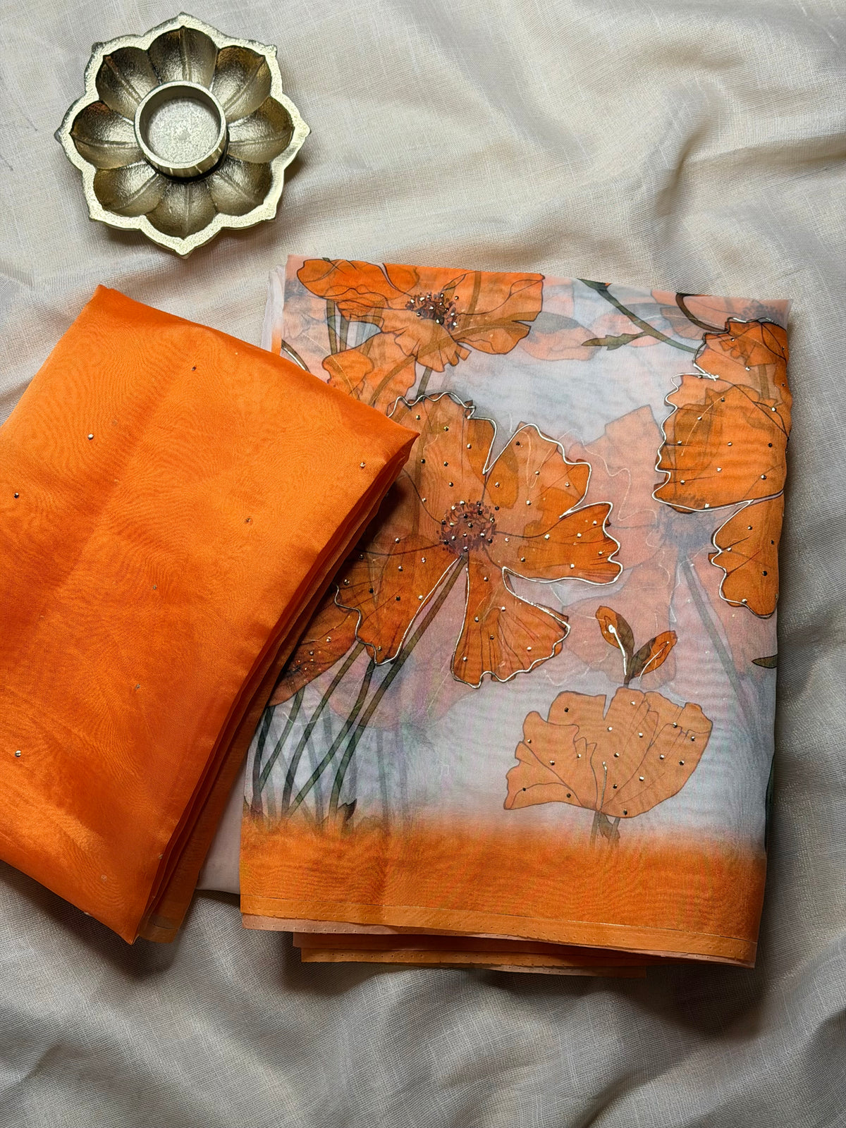 Saffron Lily(300926SAREVA)