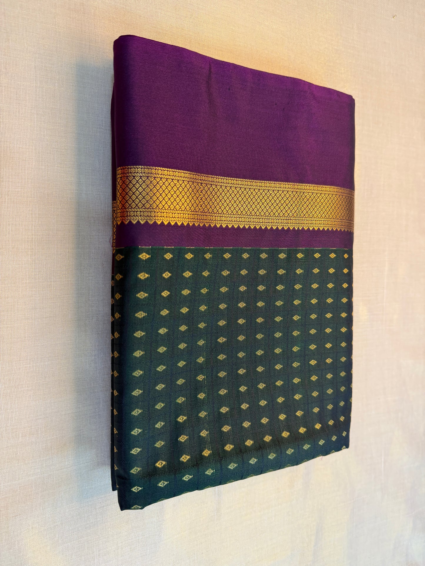 Mohini(130526SAREVA)