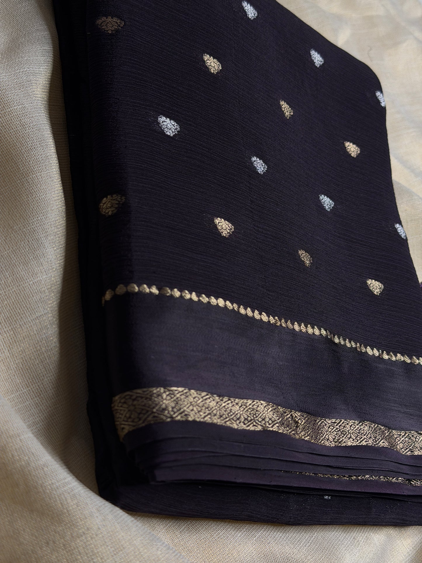 samridhi(030826SAREVA)