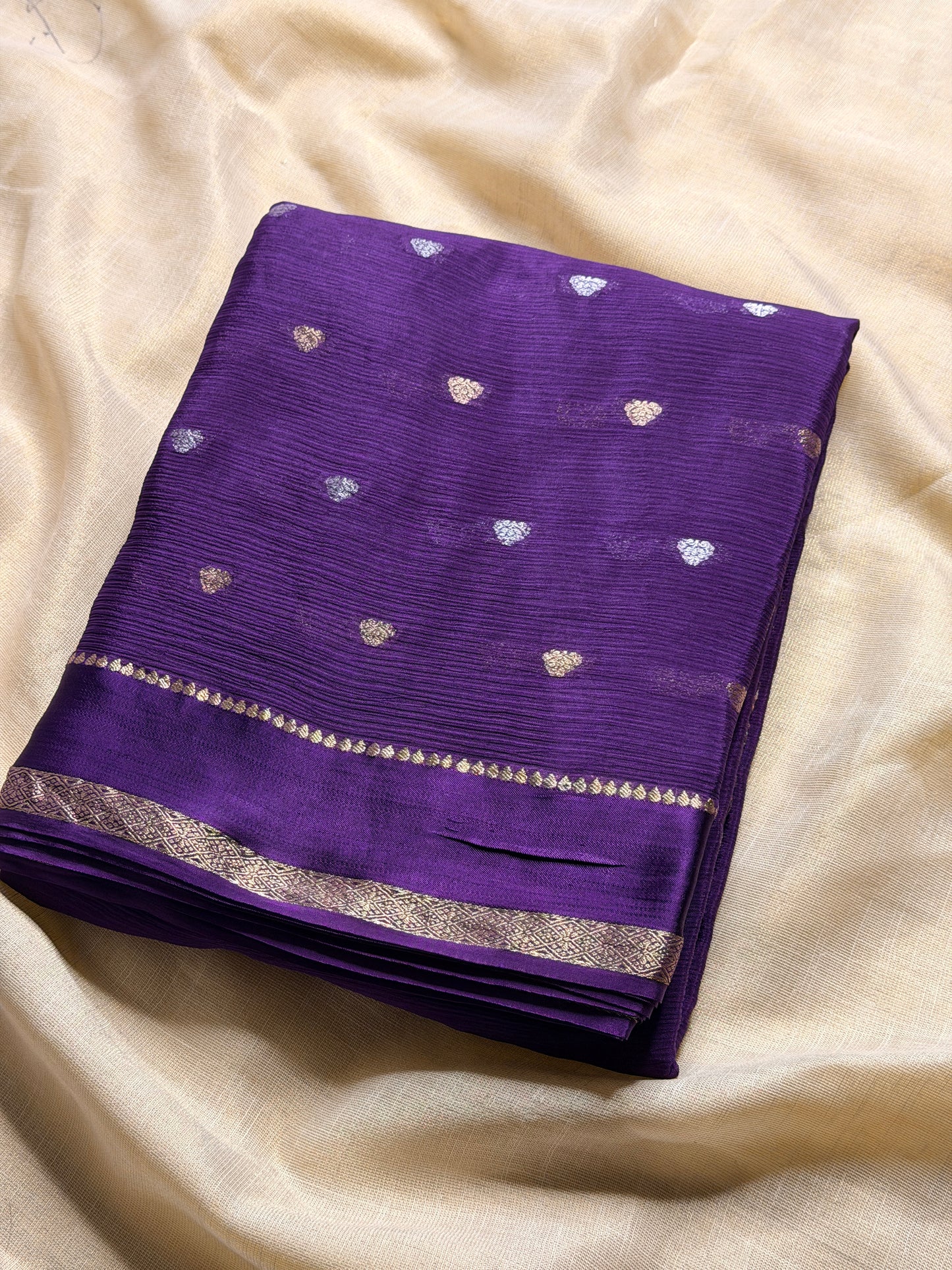 Mahika(040826SAREVA)