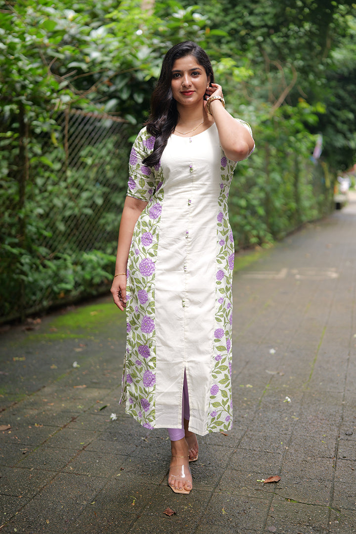 Lavanya(Top only)(100826KD1)