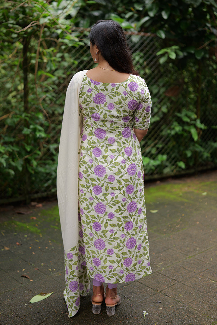 Lavanya(Kurti&Dupatta)(100826KD1)