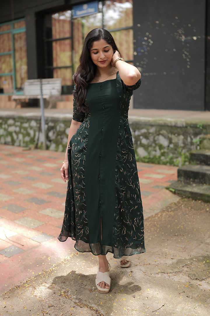 Shalini(040826KD1)