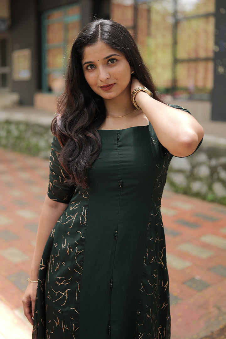 Shalini(040826KD1)