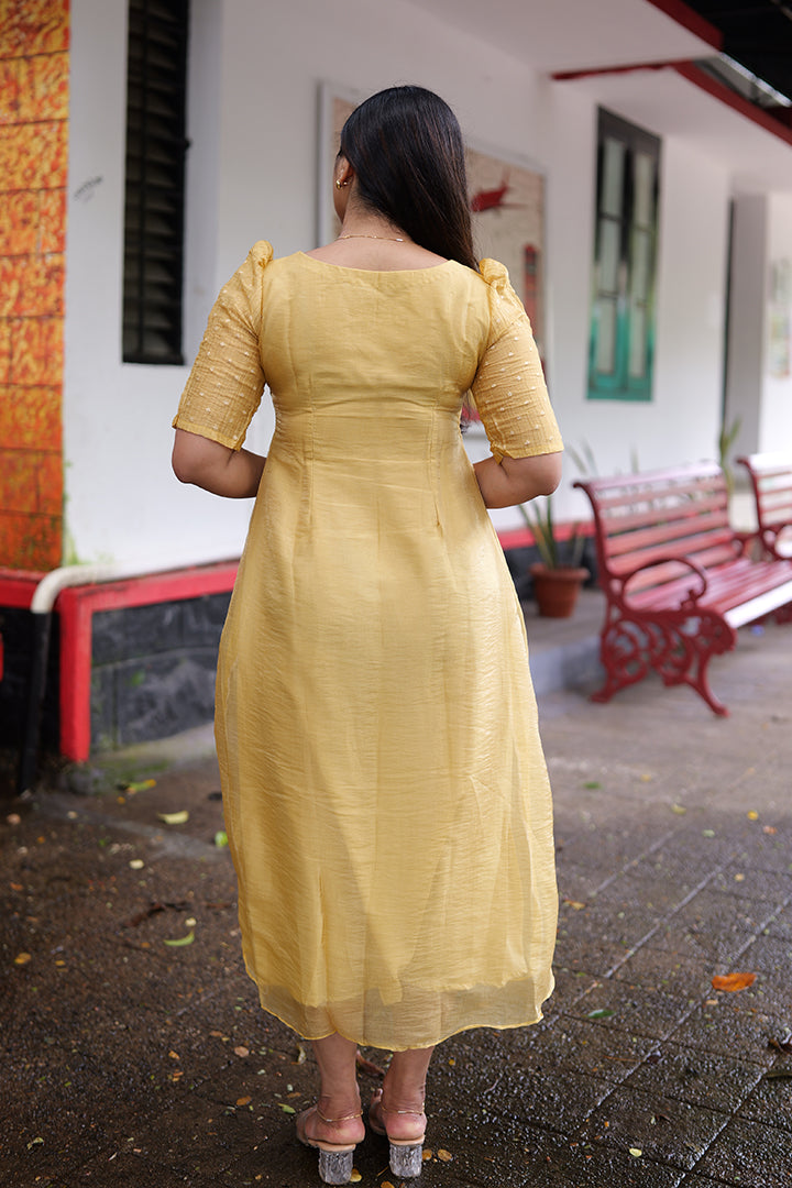 Kanchana(011026KUL)