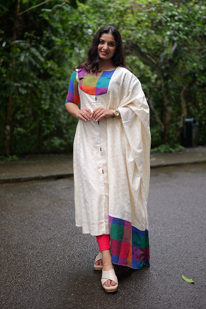 Manjari(Kurti&Dupatta)(110826KD1)