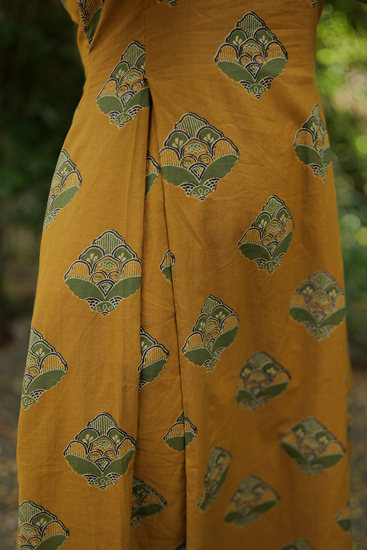 Gowri(100926KD1)
