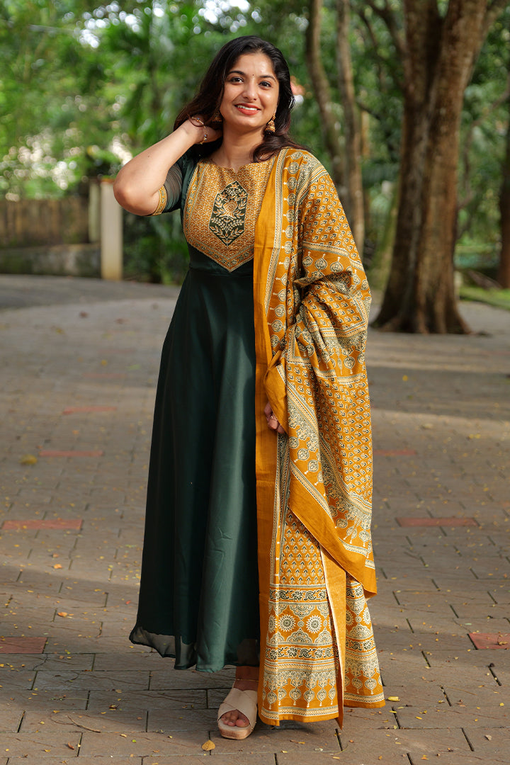 Madhurima(Kurti&dupatta)(200726KUL)