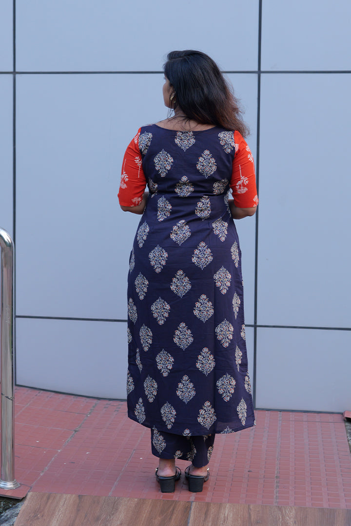 Padmika(Kurti&bottom)(130726KUL)