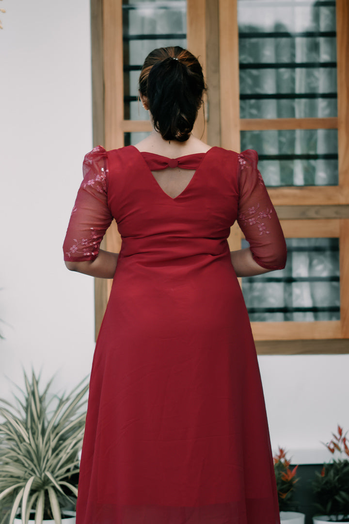 Ladies Maxi Red Dress – Shree Sai Sidhhi